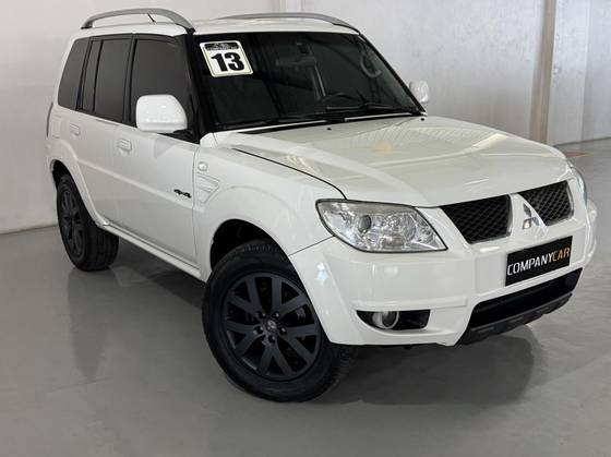 MITSUBISHI PAJERO TR4 2.0 4X4 16V 140CV FLEX 4P AUTOMÁTICO
